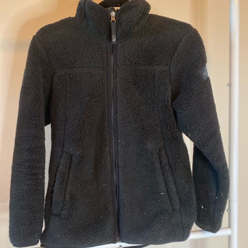 North face kid’s jacket! Size large 14/16!